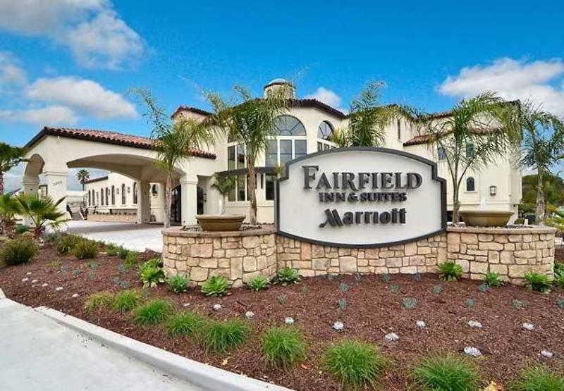 Fairfield Inn & Suites Santa Cruz - Капитола Экстерьер фото