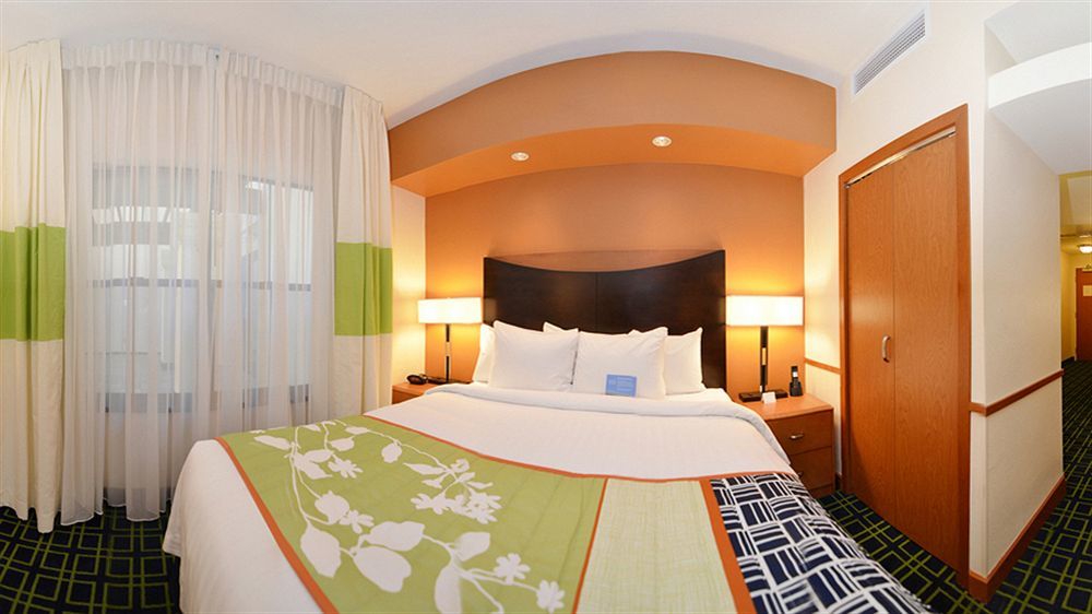 Fairfield Inn & Suites Santa Cruz - Капитола Экстерьер фото